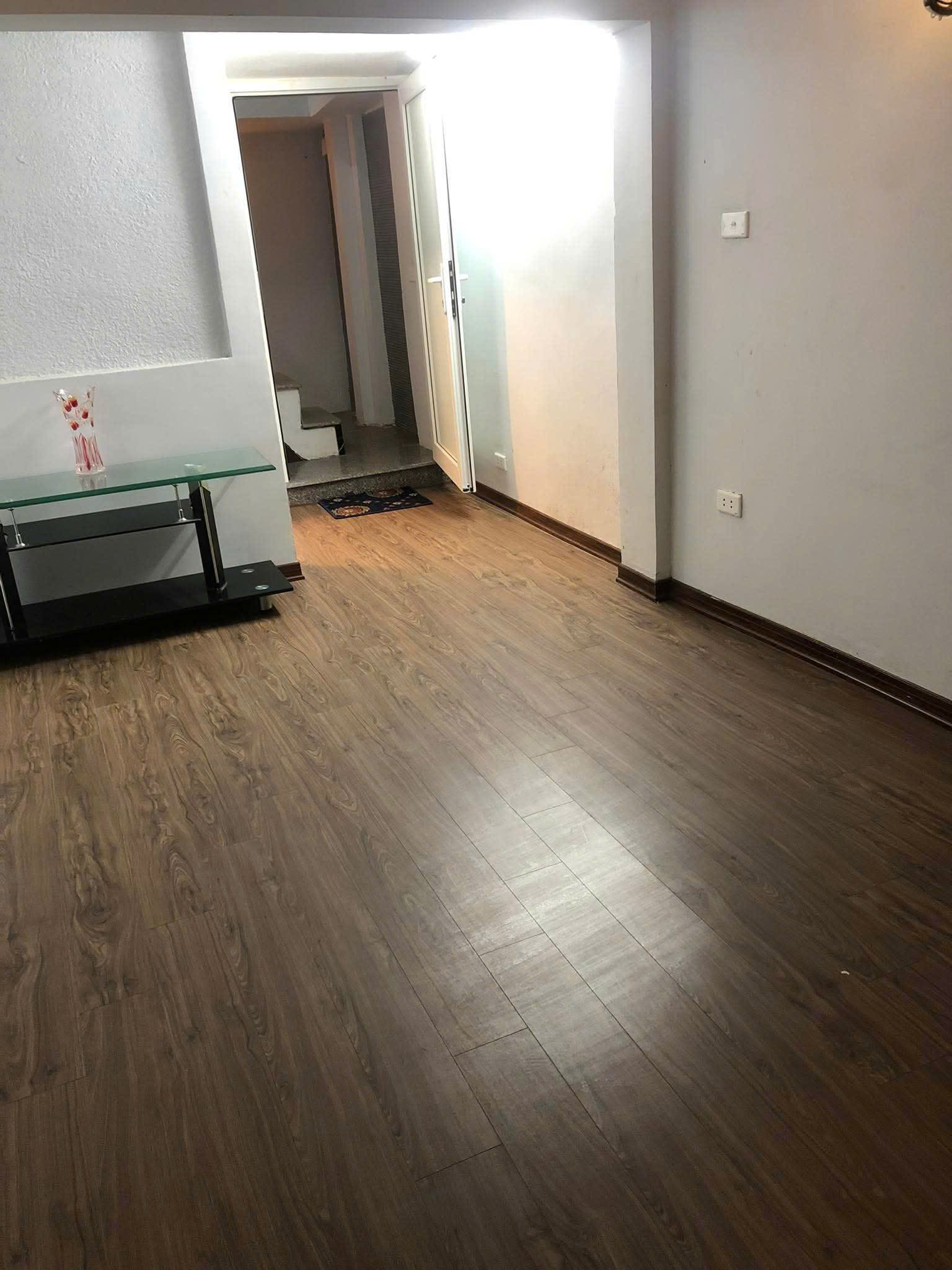 Cho thuê nhà nguyên căn Đại La, 25m2 x 4 tầng, 2 ngủ khép kín. 9 Triệu - Ảnh 1